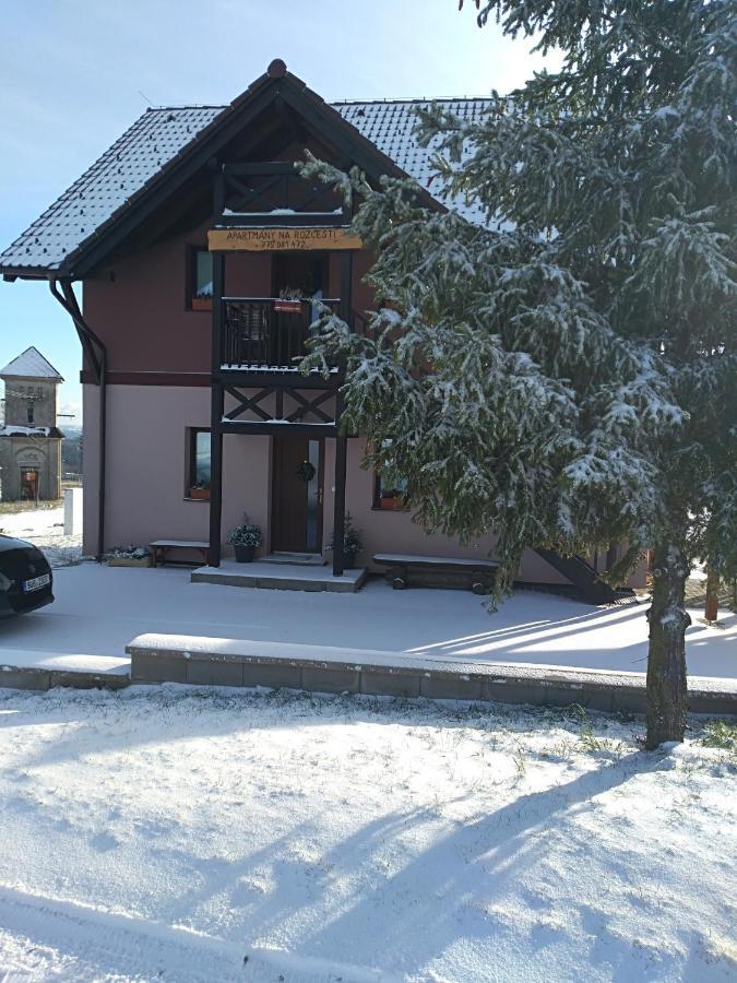 Lomnice nad Popelkou Apartmany Na Rozcesti מראה חיצוני תמונה
